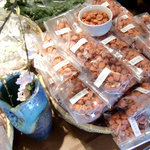 豆吉本舗 - 一番人気の梅干豆
