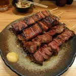 手前からハツ、レバ