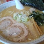 鳥白湯　(大)￥750-