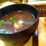 赤だしもついてます