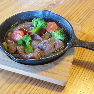 モンヴェール農山 レストランLARGE_1