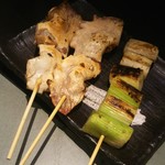 大衆鶏酒場 鶏のチョモランマ - 