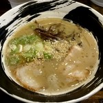 本格豚骨ラーメン 恵壱 - 白とん 750円