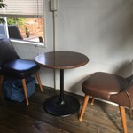 古本屋 カフェ サニーハウス - テーブル席