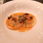 バカリ ダ ポルタ ポルテーゼ - じゃが芋とミントのラヴィオリ　仔羊とフレッシュトマトのソース 