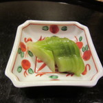 懐石料理 はし本 - お通し：自家製のザーサイ