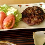 キャビン喫茶＆ラーメン - 料理写真:ハンバーグ。
