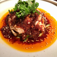 虎萬元 南青山店 - 香味味のよだれ鷄   本日一番美味しかったのがコレ！