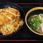 資さんうどん - カツとじ丼、ミニうどん付