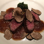 ワインレストラン ドミナス - 和牛コサンカクのステーキ　フレッシュトリュフ添え