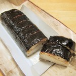 北前船のカワモト - のり巻き焼き鯖ずし。1296円