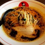 ボウボウラーメン かそり - ボウボウラーメン黒(量少なめ)！