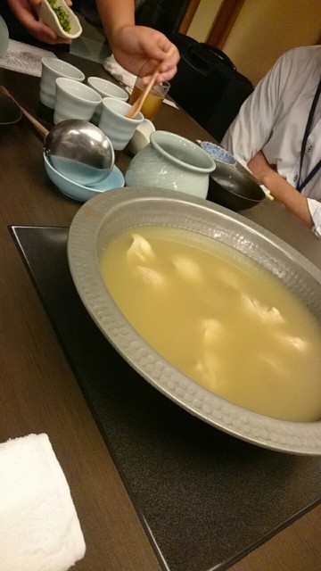 閉店 博多華味鳥 北新地店 ハカタハナミドリ 北新地 水炊き 食べログ