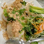 THI THI - 今回の目玉　「肉入りおもち」