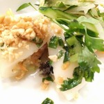 THI THI - ぱっか〜ん\(^o^)/　中身はなめらか　干し海老もいたよ