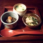 きはるの胡麻鯖や - 本日のお通し　茶碗蒸し　煮びたし　コンニャク煮