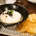 俺のフレンチ・イタリアン - トリュフ香るなめらかポテトサラダ