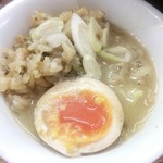 貝ガラ屋 - 貝めしに味玉とスープをかけて......感動します！！！