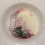 トラットリア クアルト - コースのデザート。