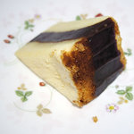 フレール・ハセガワ 丸栄ベーカリー - シベリア 背面