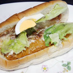 フレール・ハセガワ 丸栄ベーカリー - イカフライ 中身