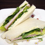 フレール・ハセガワ 丸栄ベーカリー - ロースハムサンド(250円)