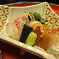 菊乃井 本店 - 向付は明石鯛やねえ