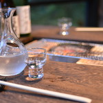 おこもり 山女魚 - ドリンク：お客様のお好みに合った地酒やワインをご案内いたします。