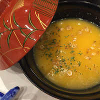 あなごと日本酒 なかむら - カボチャのすり流しに香ばしい穴子の骨