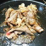 ミートたつみ - ファーストすき焼き中