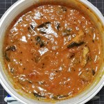 SPICY CURRY 魯珈 - 限定カレー（烏賊げそとオリーブとほうれん草のトマトマサラ）