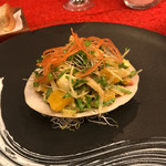 D'ORO - 北寄貝 青パパイヤ オレンジ モッツアレラのサラダ