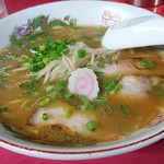 山崎食堂 - 中華そば(600円)