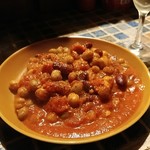 スパニッシュ バル プロモ - いろいろ豆のトマト煮込