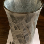 静音 - 富乃宝山水割り