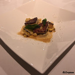 カーサ・デル・チーボ - マグレドキャナールのラビオリに焼き玉蜀黍とフォアグラ添えアーリオオーリオ