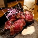 十彩 - 黒毛和牛の昆布〆