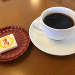 竹風堂 - ホットコーヒー432円  濃くて美味しい。落雁との相性が最高！