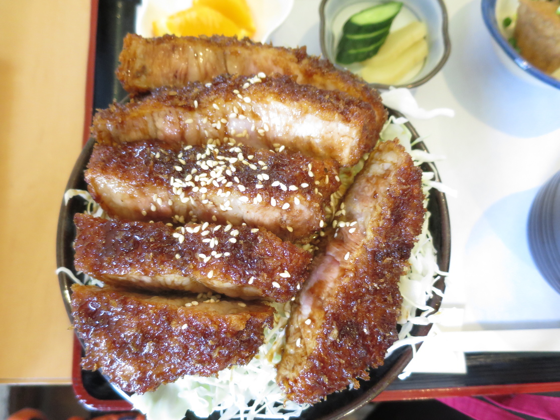 山ぼたん name=