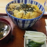 麺打処　いいじま - カツ丼800円味噌汁付