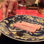 にくの匠 三芳 - タンの昆布シメ