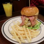 ヴィレッジヴァンガード ダイナー - タワーオブパワーダッツバーガー