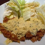 博多野菜巻き串 餃子 もつ鍋 芋蔵 - 宮崎名物チキン南蛮定食