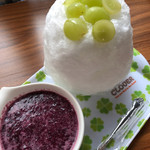 雪みるく - 生ぶどう 900円