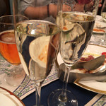 Chouette - スパークリングで乾杯