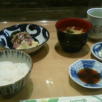 新宿割烹 中嶋 - 刺身定食800円