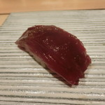 鮨 巳之七 - 本マグロ赤身ヅケ