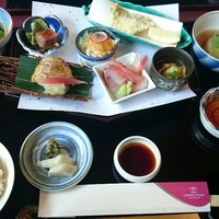 日本料理 雲海 - 雲海レディース・ランチ。
