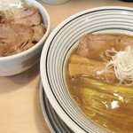 煮干しらぁめん 猫トラ亭