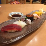 Sushi Kenzan - まぐろ、すみいか、アジ、イクラ、甘えび